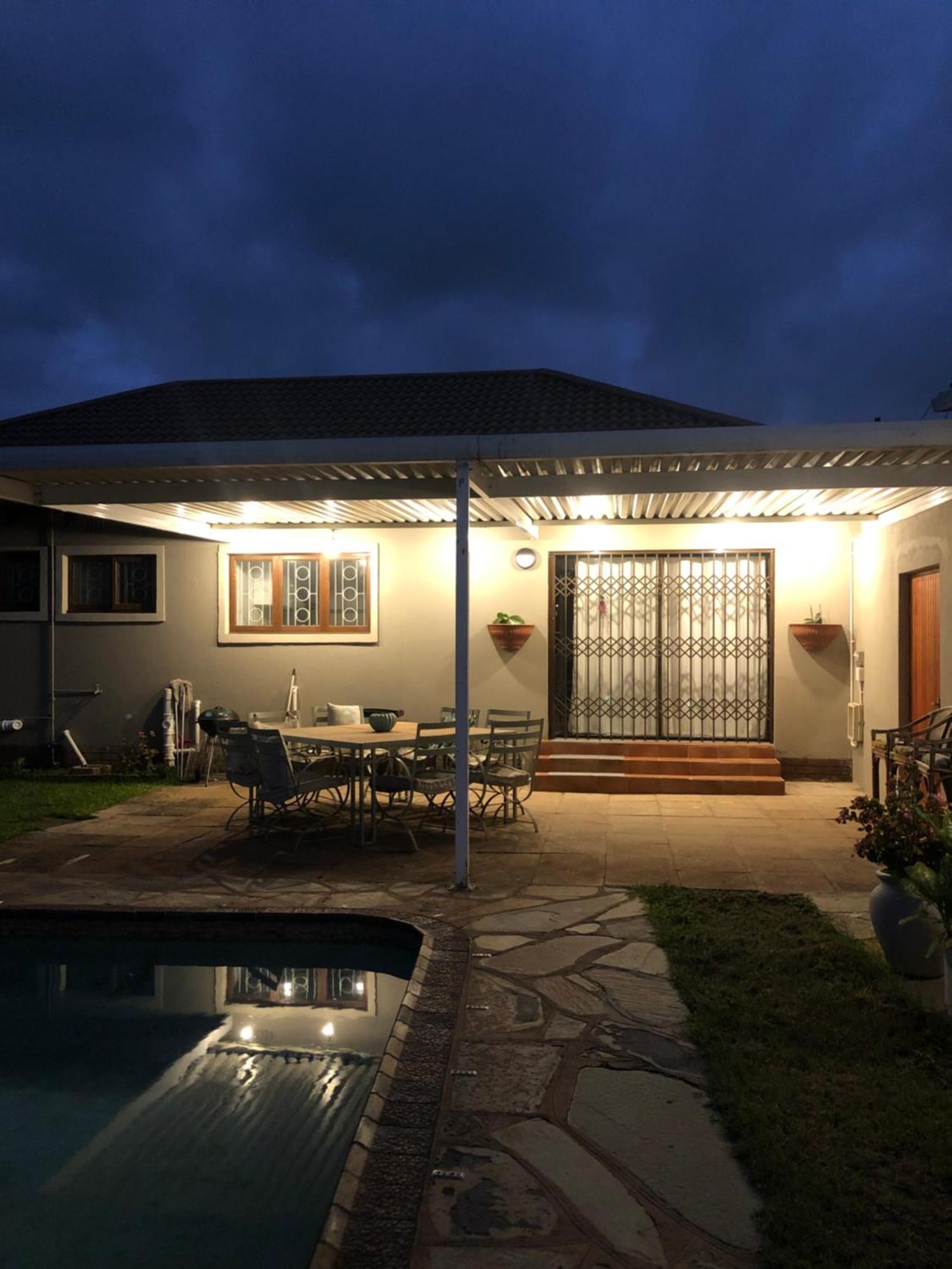 Danville Forest Guest House & Apartments เดอร์บัน ภายนอก รูปภาพ