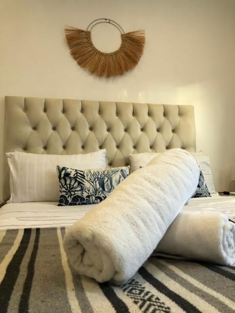 Danville Forest Guest House & Apartments เดอร์บัน ภายนอก รูปภาพ
